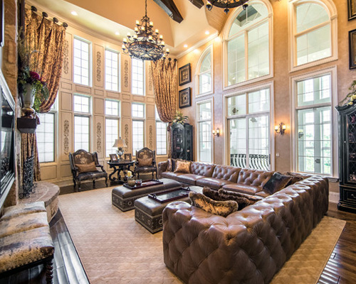 Grand Family Room